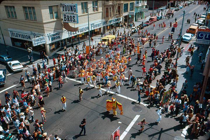 Mission-street-intersection-from-rooftop.jpg