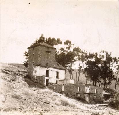 Albion castle ruins AAC-6433.jpg