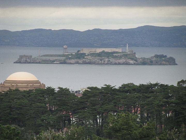 Palace-of-Fine-Arts-and-Alcatraz 5000.jpg