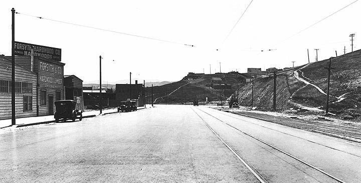 Bayshore-blvd-looking-south-at-Oakdale-1929.jpg