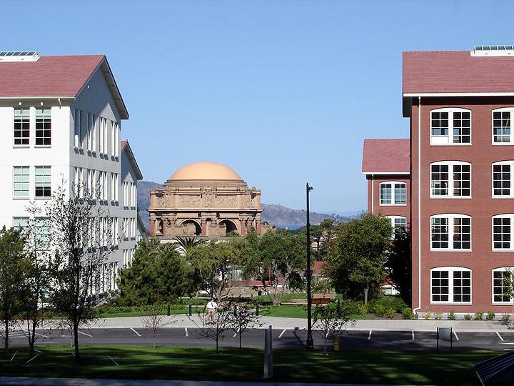 Palace-of-fine-arts-through-letterman-lucas-complex-oct-2005-1464.jpg