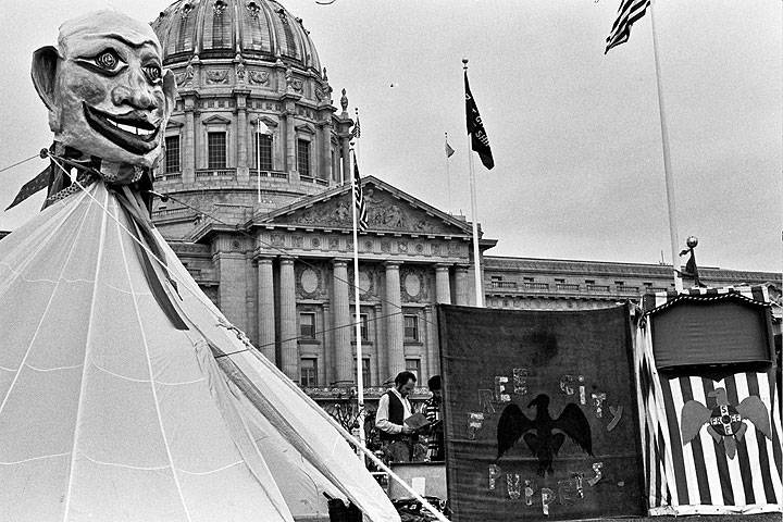 Free-city-puppets-City-Hall-and-sign 0721 Chuck-Gould.jpg