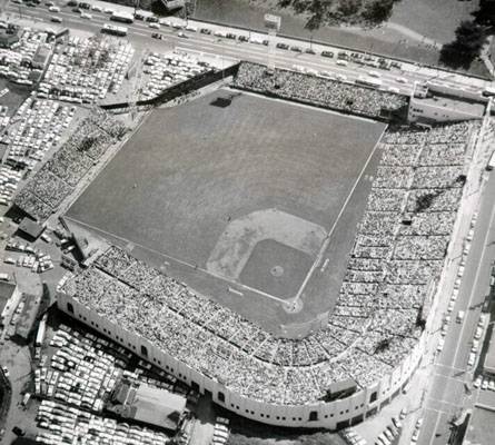 Aerial Seals Stadium AAA-4899.jpg