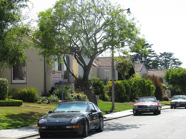 Spanish-revival-bungalows-west-side 4427.jpg