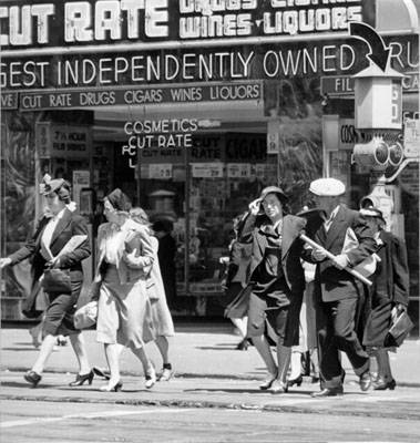 Jaywalkers july 21 1941 AAB-6255.jpg