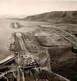 Brisbane-lagoon-and-fwy-1955-AAC-5259.jpg