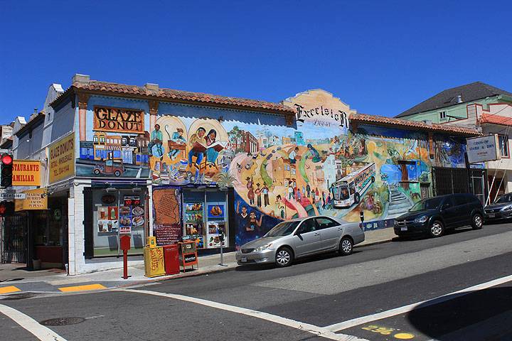 Excelsior-mural-at-Mission-and-Excelsior 2794.jpg