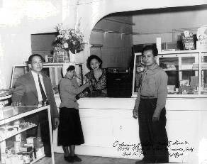 Filipin1$new-store-interior.jpg