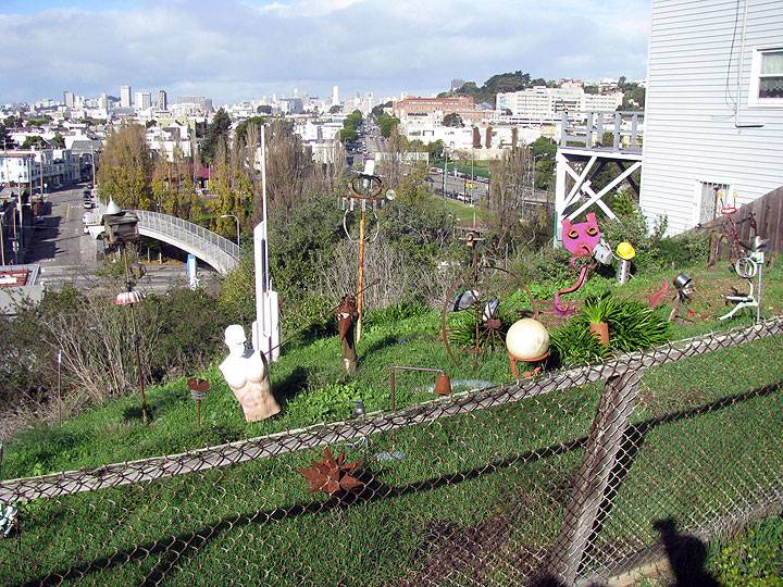 Bernal-sculpture-garden-peralta-ave 5670.jpg