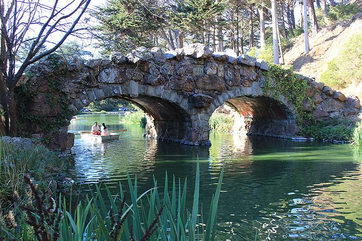 1893-bridge-on-Stow-Lake-to-Strawberry-Hill-island 4515.jpg