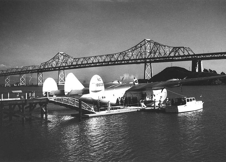 Pan-American-Airways-California-Clipper-off-Treasure-Island-circa-1940.-Collection-of-San-Francisco-Airport-Museums-Gift-of-Beatrice-H.-Springer..jpg