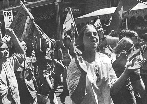 Women-march-thru-fishmns-wharf.jpg