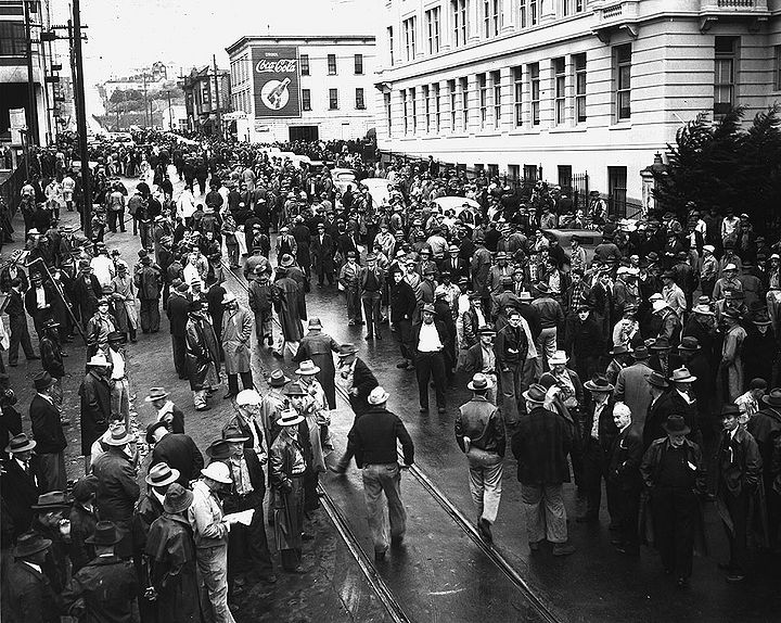 Machinists-strike-at-Bethlehem-Shipyards-20th-and-Illinois-Oct-29-1945-Acme-Photo 72dpi.jpg