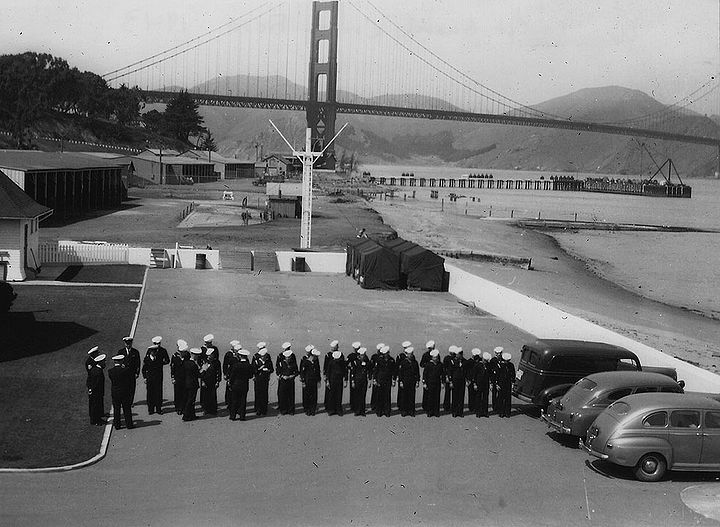 US-Coast-Guard-Crissy-Field-1943.jpg