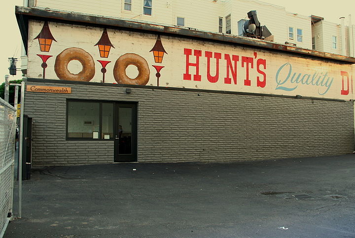 Hunt'sDonuts.JPG