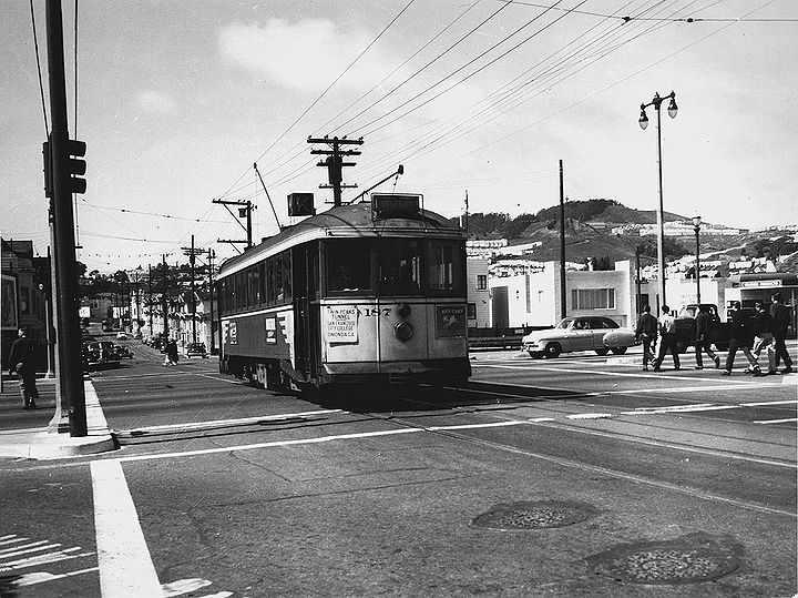 K-Ingleside-crossing-Junipero-Serra-1950s.jpg